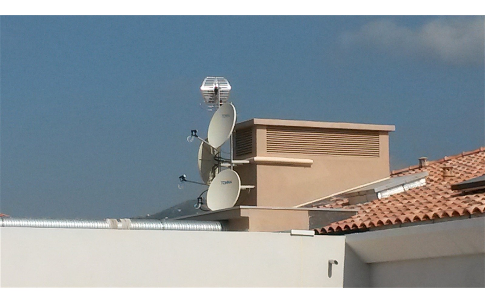20140627_095057_Rue de la Colline